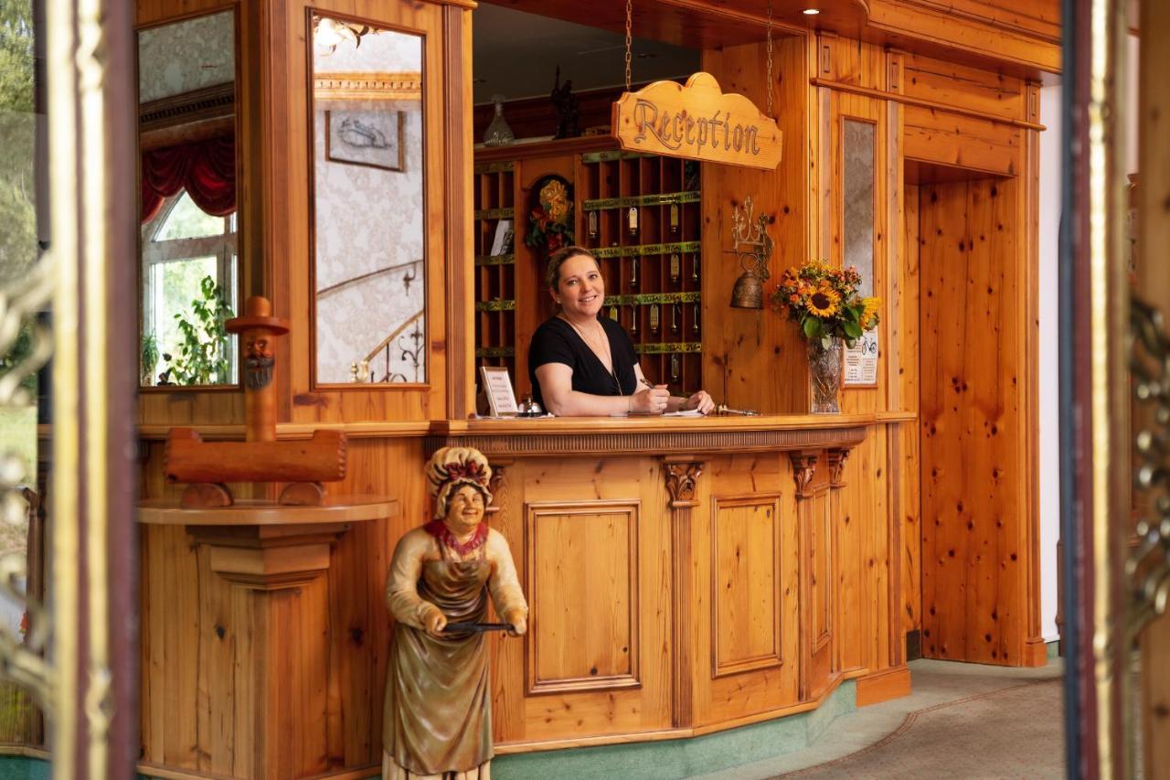 Sattelbogener Hof Hotel Traitsching Kültér fotó