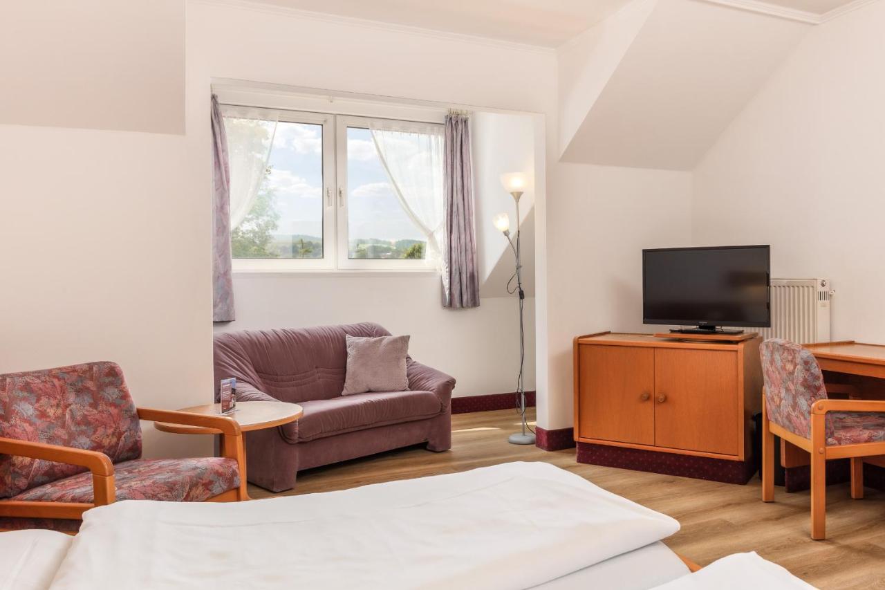 Sattelbogener Hof Hotel Traitsching Kültér fotó