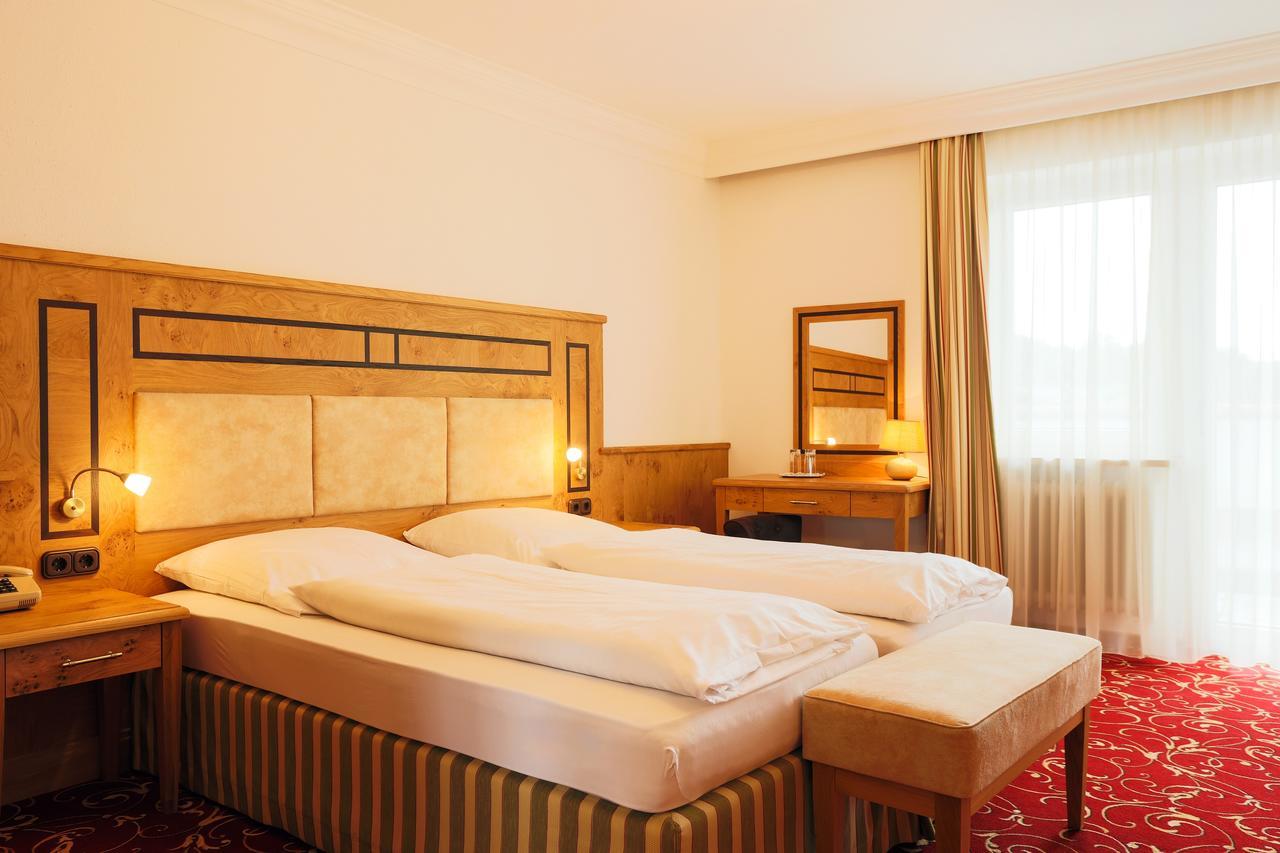Sattelbogener Hof Hotel Traitsching Kültér fotó