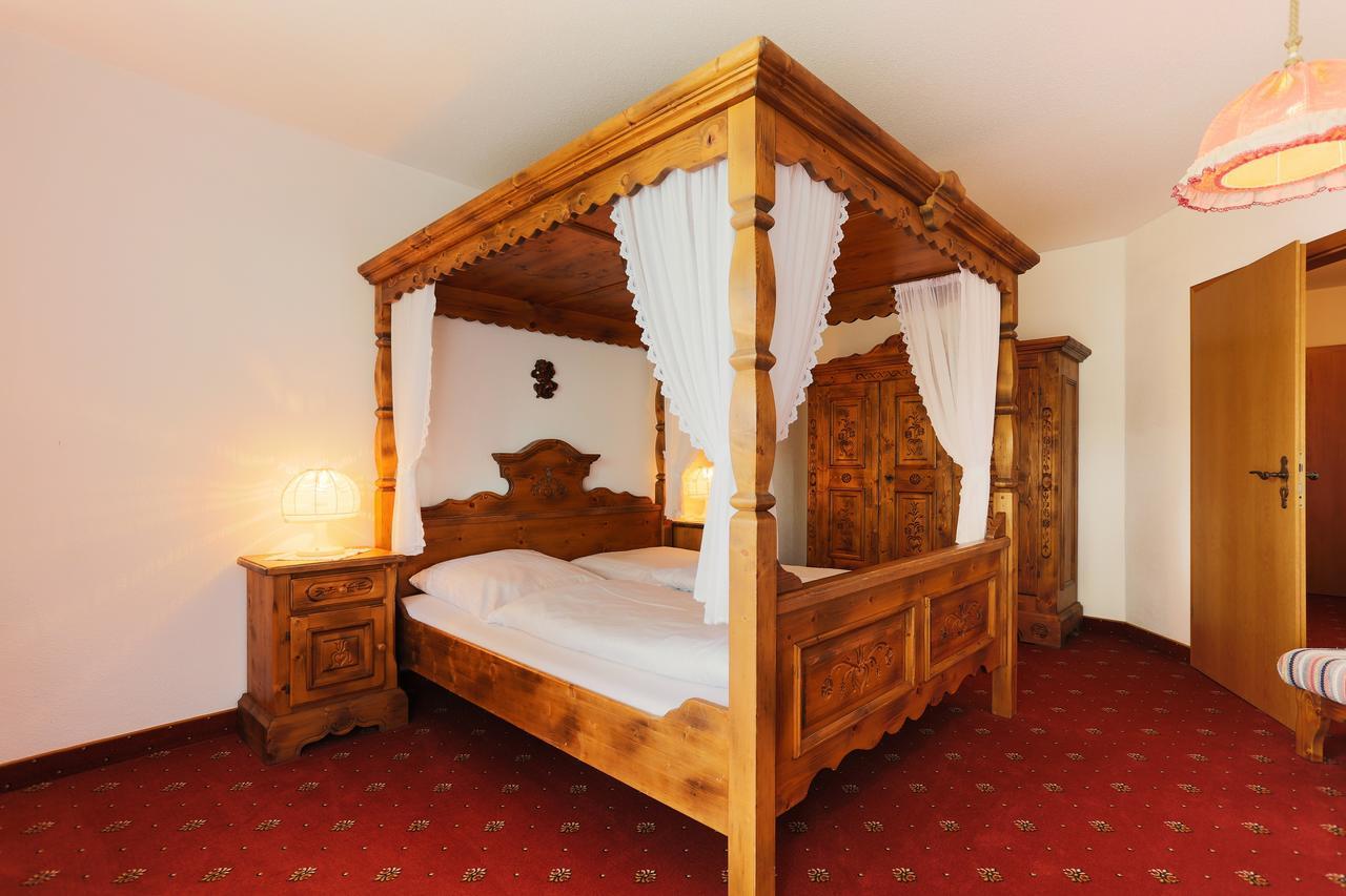 Sattelbogener Hof Hotel Traitsching Kültér fotó