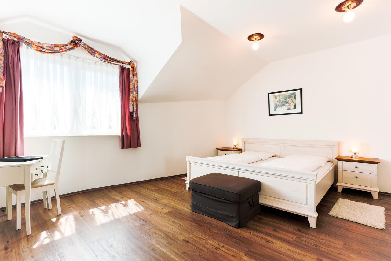 Sattelbogener Hof Hotel Traitsching Kültér fotó
