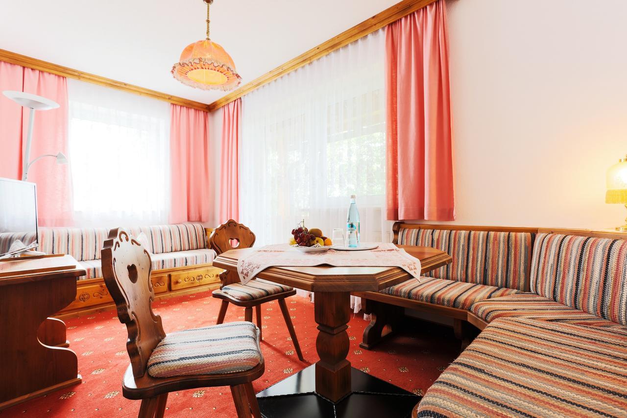 Sattelbogener Hof Hotel Traitsching Kültér fotó