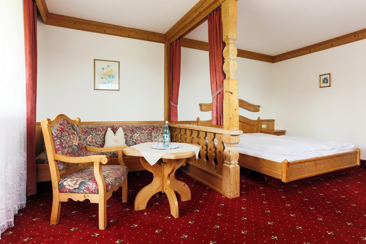Sattelbogener Hof Hotel Traitsching Kültér fotó